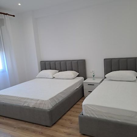 Erdis Home Nr 1 Тирана Экстерьер фото